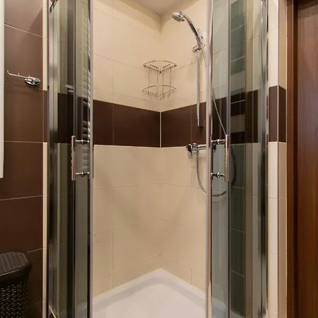 Vintage Gertrudy Street Apartment Krakow