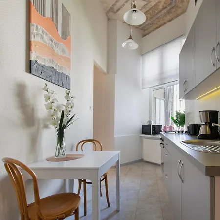 Vintage Gertrudy Street * Krasków